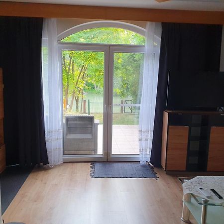 Revesz Mosonmagyarovar Exterior foto